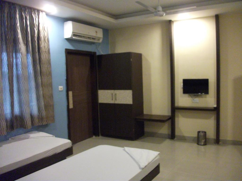 Hotel Parshuram Guwahati Exterior foto