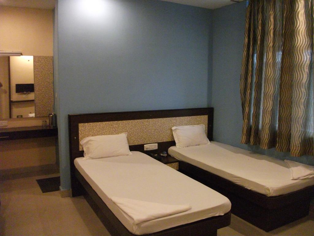 Hotel Parshuram Guwahati Exterior foto
