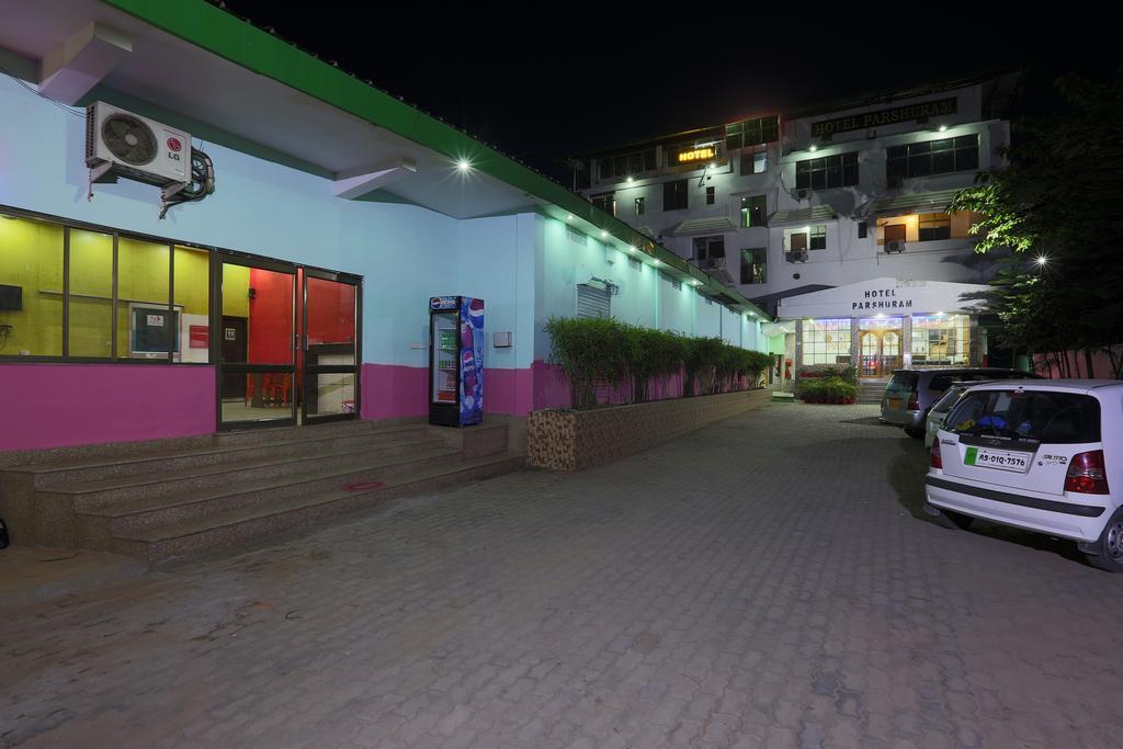 Hotel Parshuram Guwahati Exterior foto